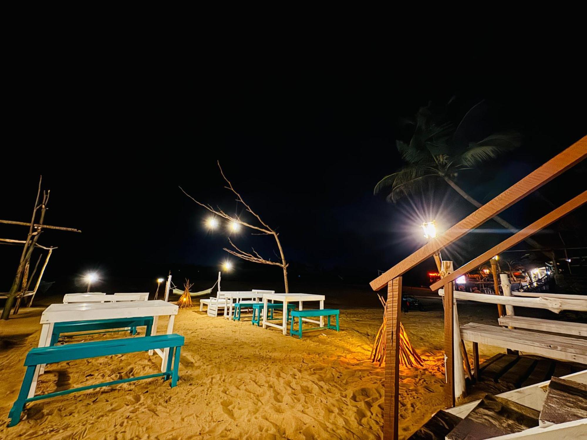 Miracles Beach Galle Exteriör bild